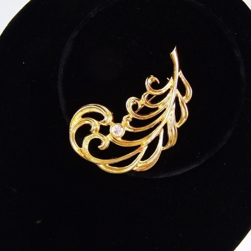 Vintage Large Curled Leaf Brooch Scarf Pin